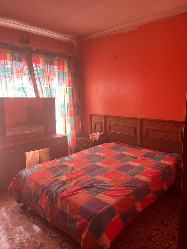 4 Bedroom Property for Sale in Montshioa North West